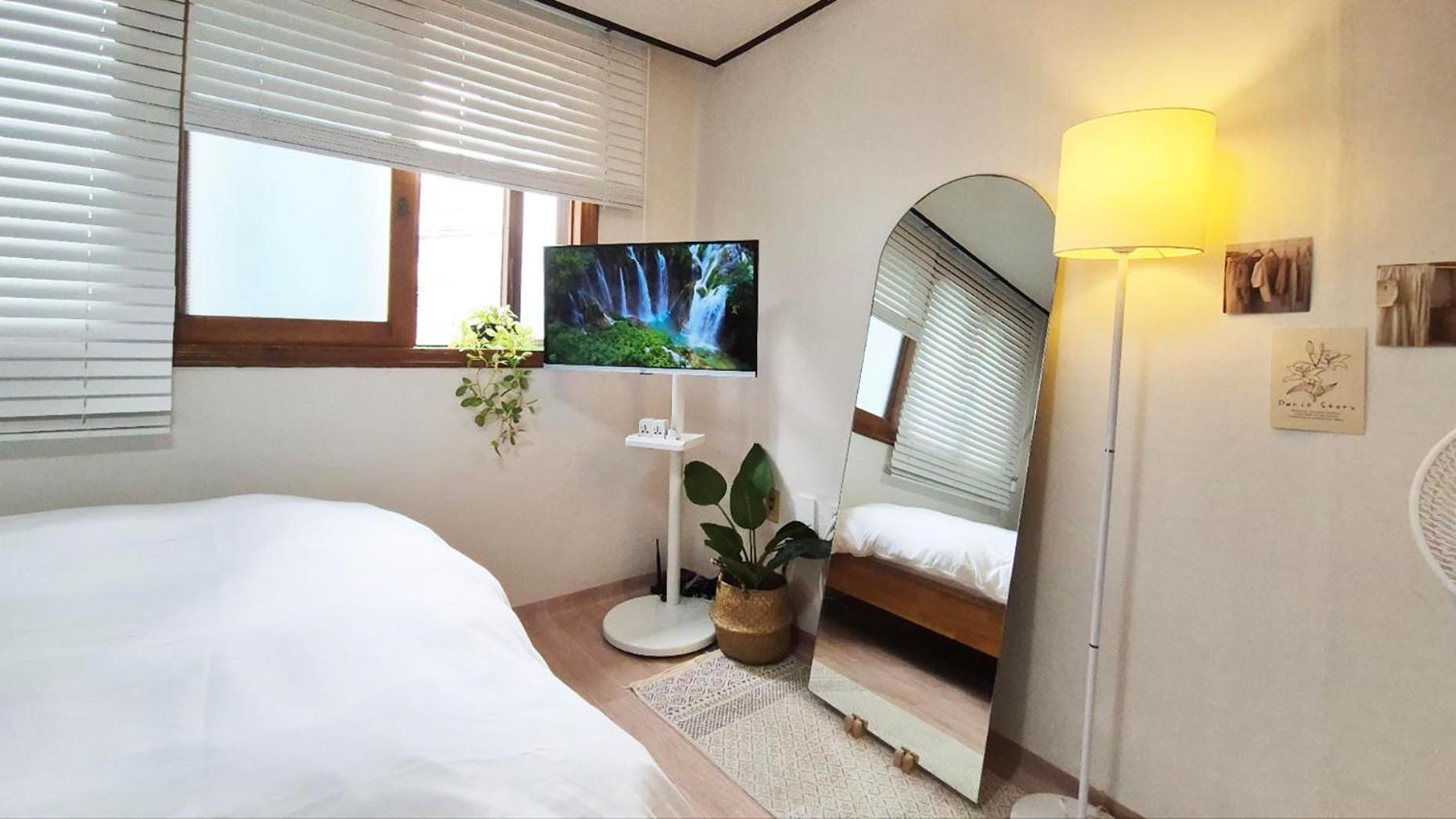 홍대 연남 # Y201 Apartment
